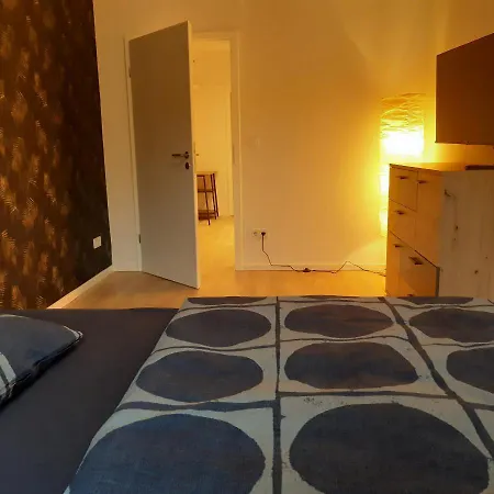 In Bei Berlin, Zentral Gelegen Lejlighed *